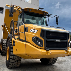 Dumper articulado Bell B25E 6x6 de segunda mano, disponible en Grupo Lera en Irún, Gipuzkoa, con servicio en Navarra y La Rioja
